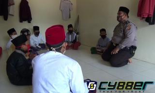 Aiptu Budiman Sosok Polisi Yang Miliki Pesantren Dan Peduli Anak Yatim